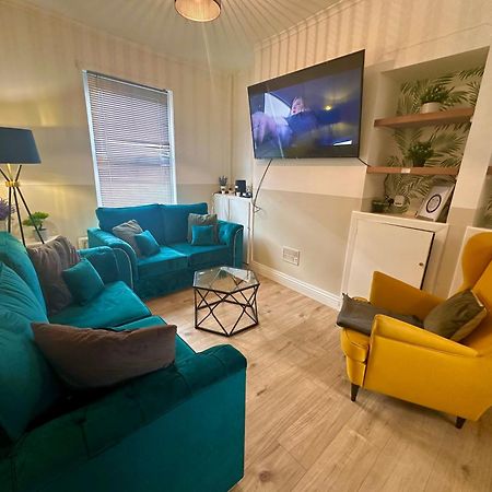 2Br City Side House Belfast Bagian luar foto