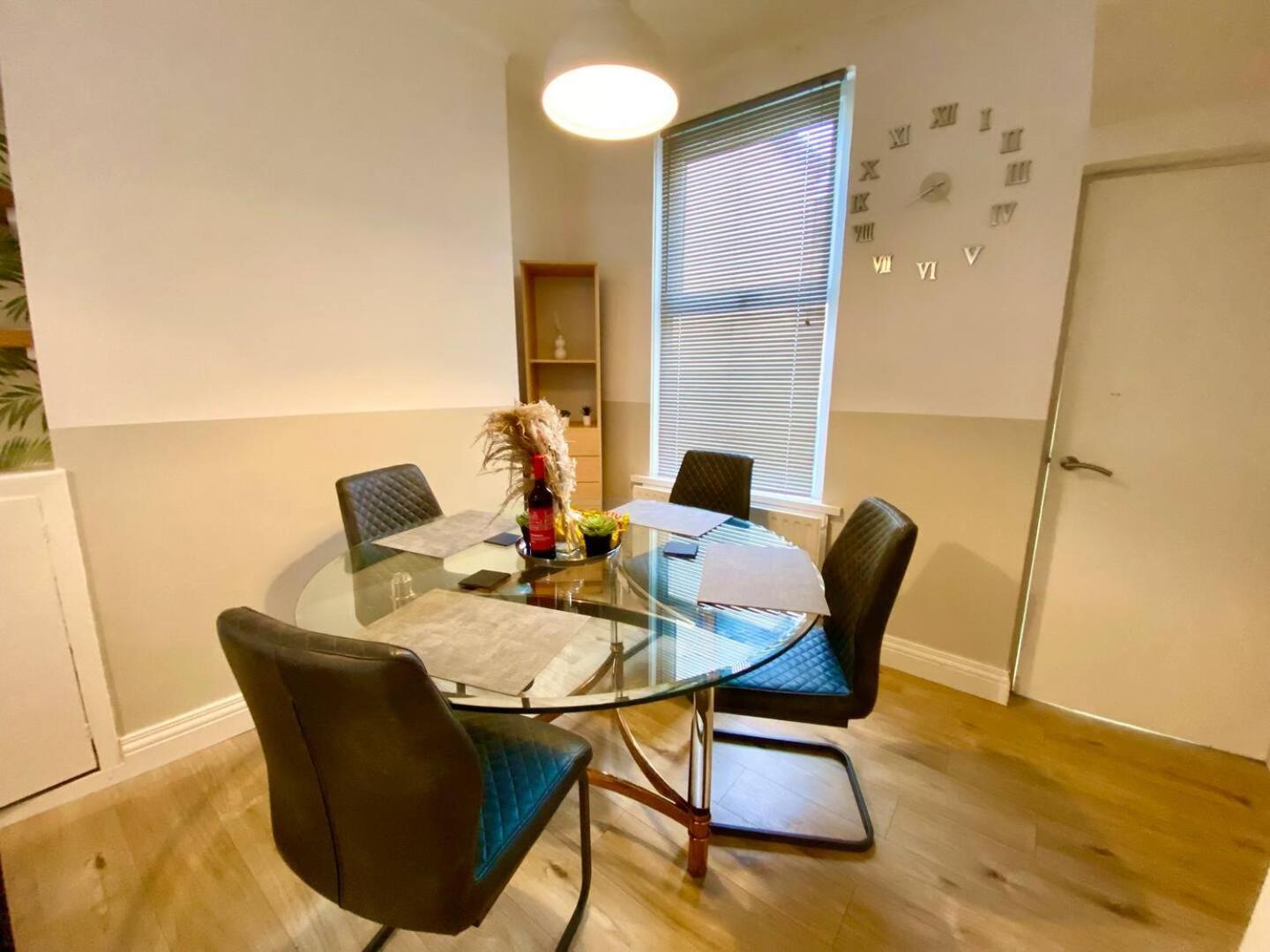 2Br City Side House Belfast Bagian luar foto