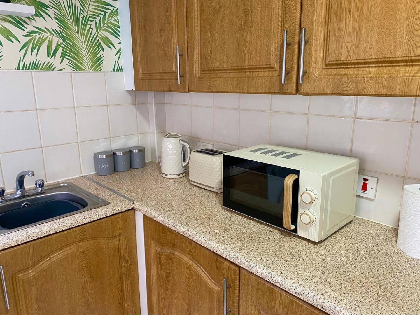 2Br City Side House Belfast Bagian luar foto