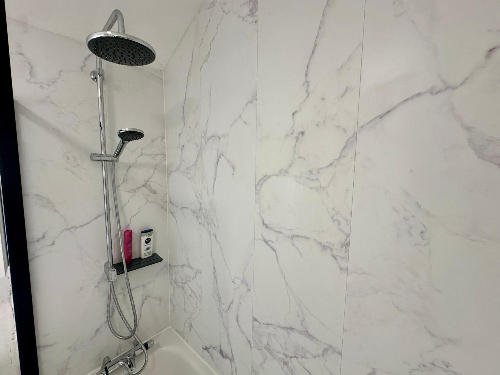 2Br City Side House Belfast Bagian luar foto